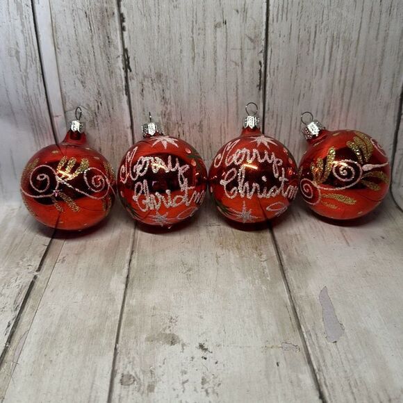 Vintage Red Decorative Merry Christmas Ornaments Holly Berry Gold Glitter 4 set - Picture 1 of 6